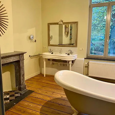 Sambre D'amis Bed & Breakfast